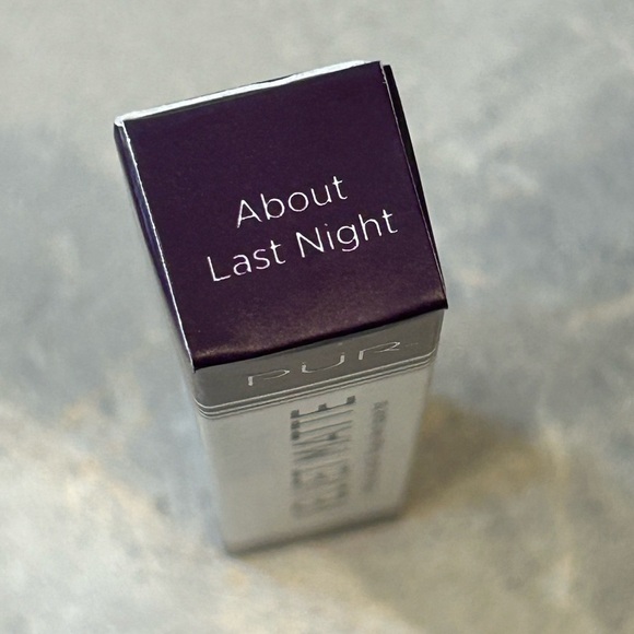 NEW PUR (PurMinerals) Velvet Matte Liquid Lipstick - Picture 3 of 5